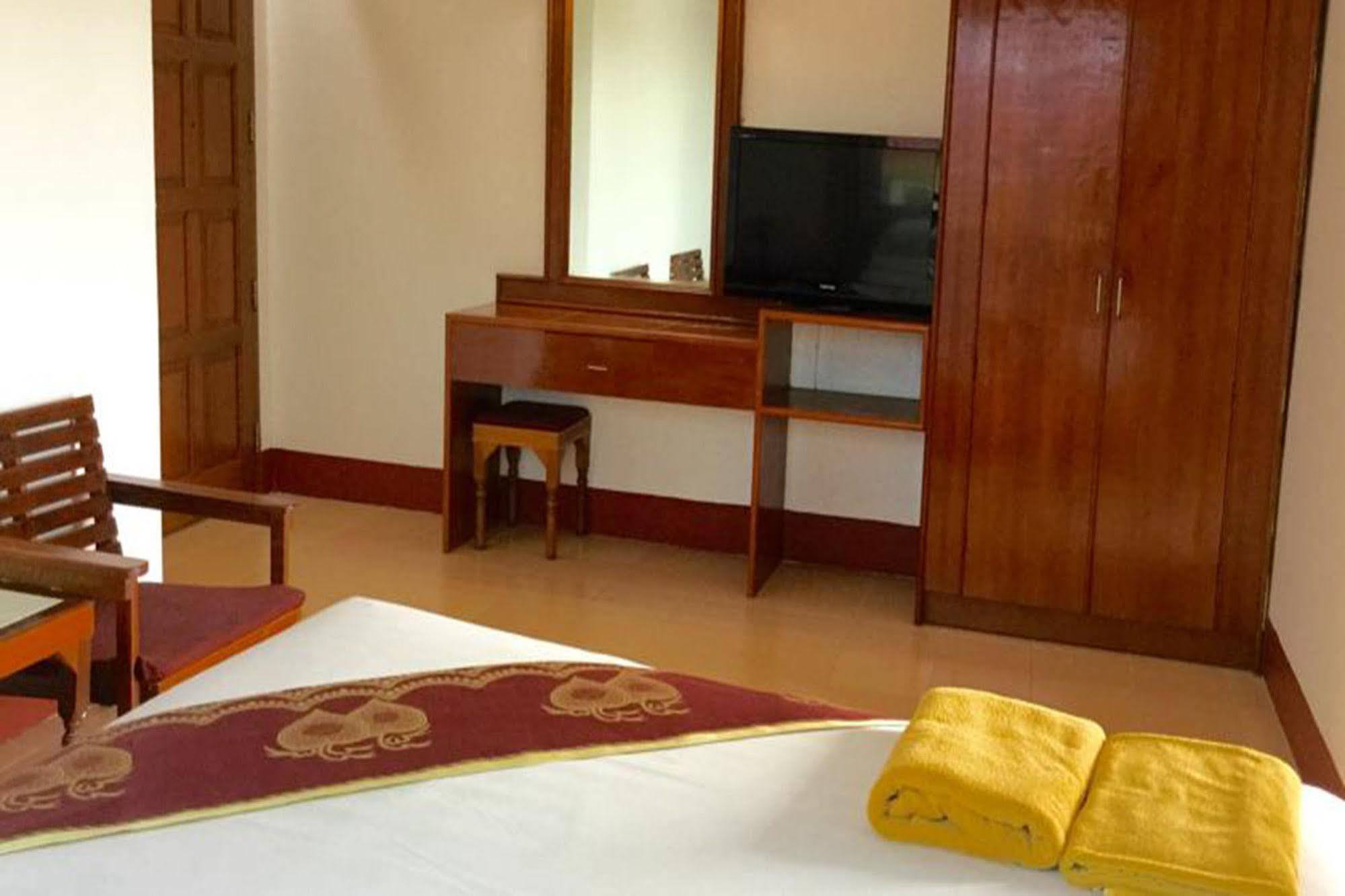 Hotel Bliss Mansion Pattaya Zewnętrze zdjęcie
