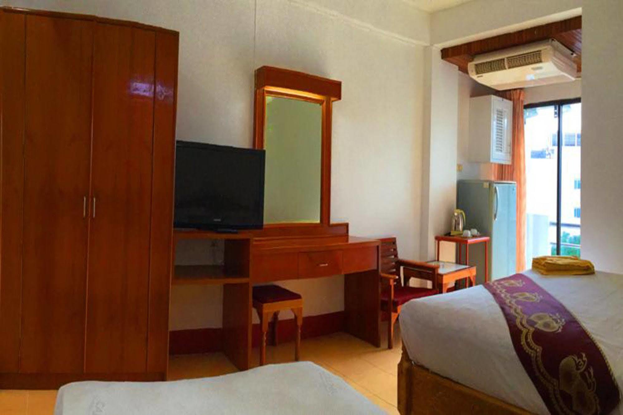 Hotel Bliss Mansion Pattaya Zewnętrze zdjęcie