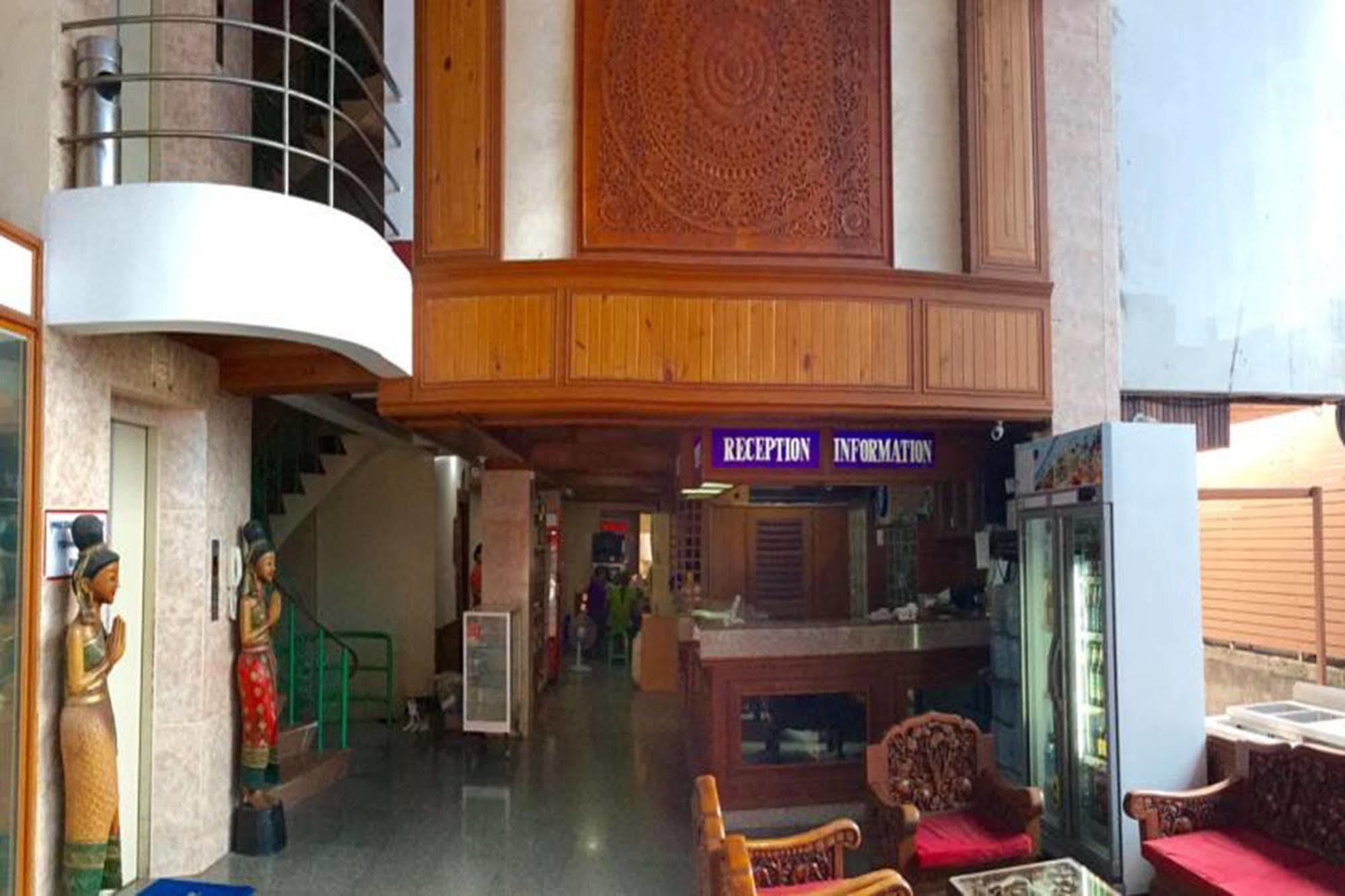 Hotel Bliss Mansion Pattaya Zewnętrze zdjęcie